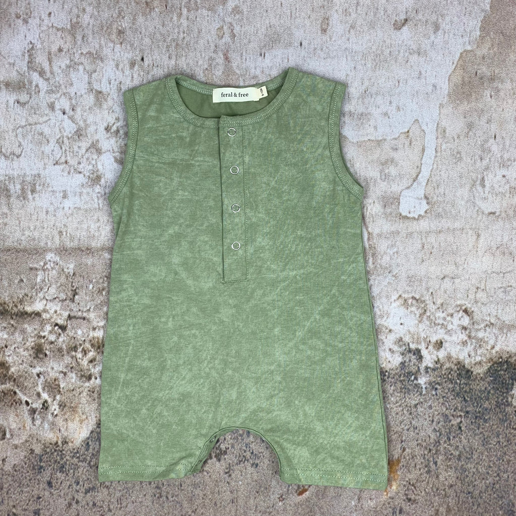 play suit in meadow (0-3 month - 18-24 month)