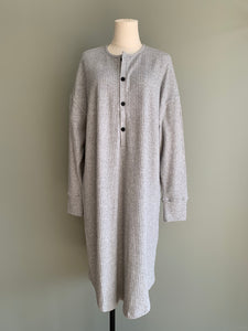 warm robe in grey goose